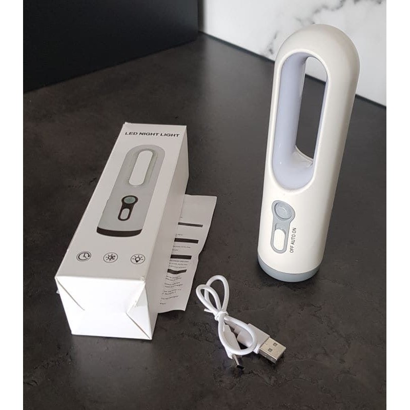 Lampe de nuit LED USB avec détecteur de mouvement et fonction lampe de poche, lumière chaude.
