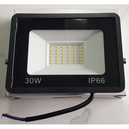 Projecteur LED 30W IP66 blanc froid 6000K, compact, puissant et résistant aux intempéries.