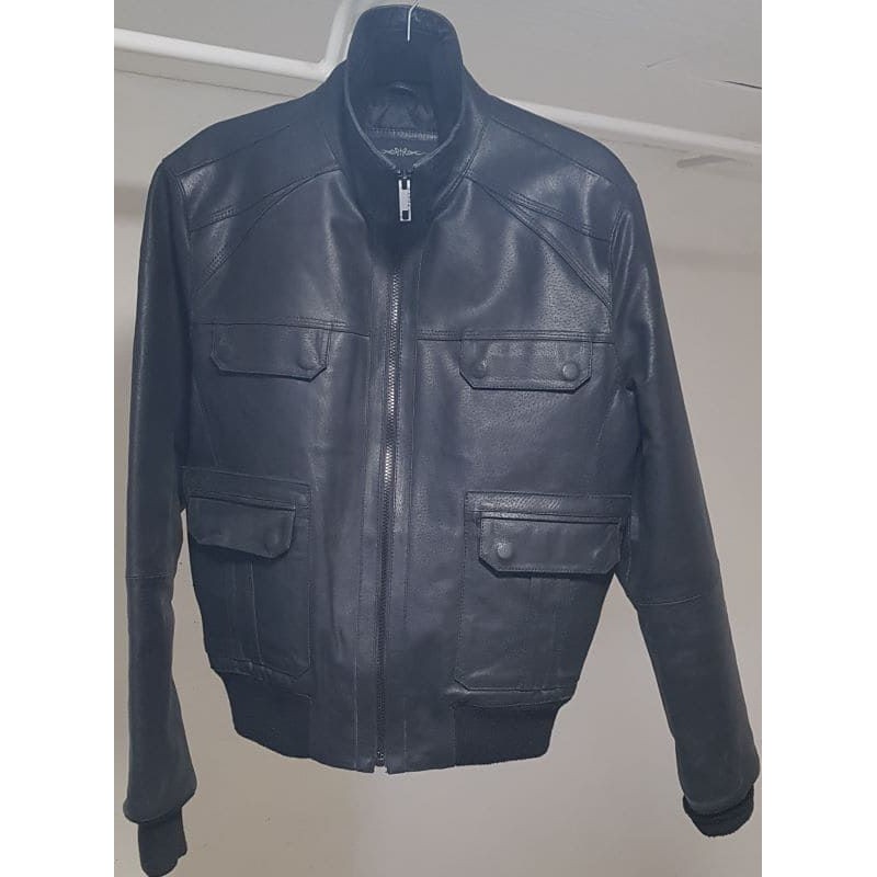 blouson en cuir noir t-traxx m d’occasion en très bon état – brocaffaire.fr