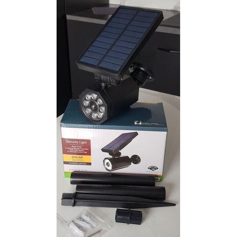 Lampe solaire 8 LED lumière neutre avec détecteur de mouvement et crépuscule – hauteur 66 cm.