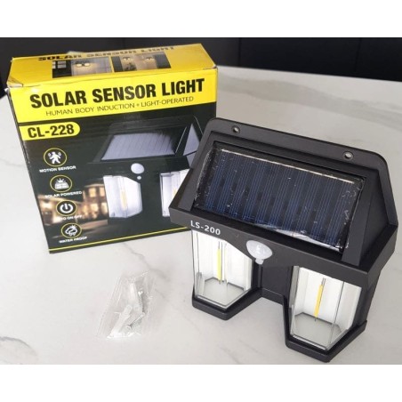 Lampe solaire étanche 1200 LM avec détecteur de mouvement et 3 modes d’éclairage.