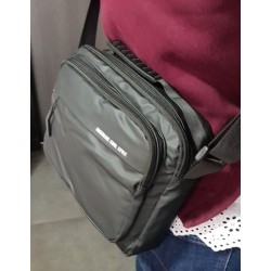 Sac banane homme noir ajustable – Sac bandoulière porté croisé | Brocaffaire