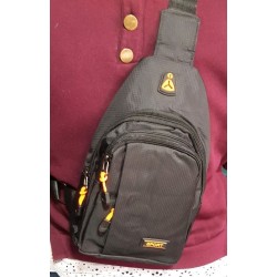 Sac à dos compact unisexe à une bandoulière noir – Porté croisé | Brocaffaire