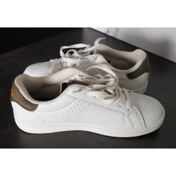 Baskets Fila homme blanches taille 39 – Occasion très bon état | Brocaffaire