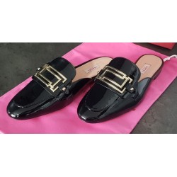 Mules Lancel Signature Noires Vernis Taille 37 Occasion | Brocaffaire