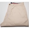 Pantalon Tommy Hilfiger beige homme – Taille 34/32 US – Occasion avec taches visibles sur les jambes