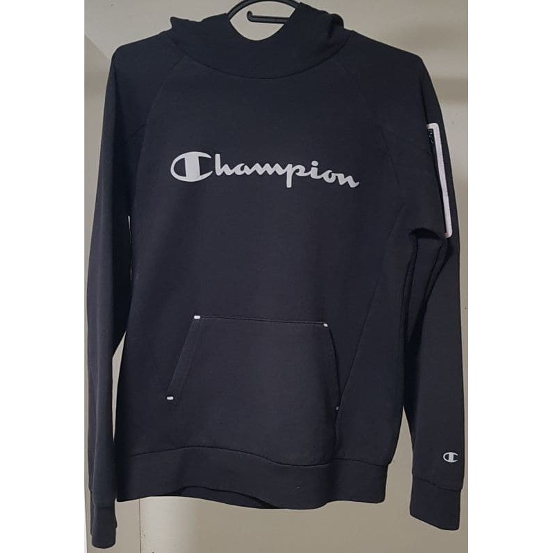 Sweat Champion noir taille L 14/16 ans en très bon état