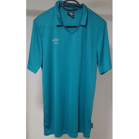 Maillot Umbro vert pour homme en taille M – vêtement de sport d’occasion